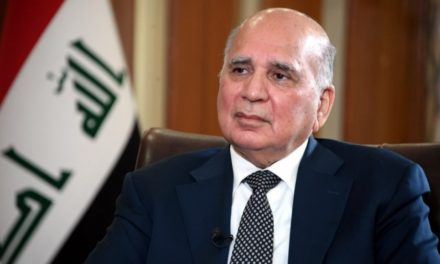 وزير الخارجية: تداولنا مع وزيري خارجية مصر والأردن قضايا تخص البلدان الثلاثة