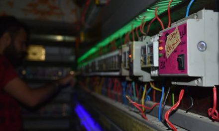 بغداد تعلن المباشرة بتنظيم خطوط المولدات في الازمة