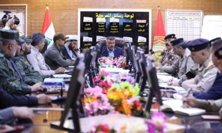 وزير الداخلية يصل النخيب للإطلاع على تفويج حجاج بيت الله الحرام