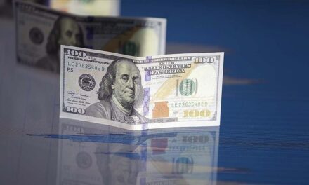 إنخفاض طفيف لأسعار الدولار في بغداد مع اغلاق البورصة